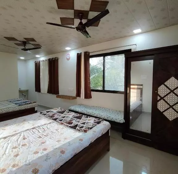 ホテル Dr Bhoir Farm & Resort