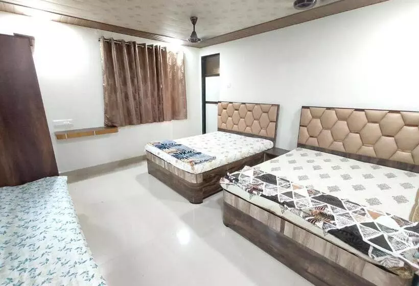ホテル Dr Bhoir Farm & Resort