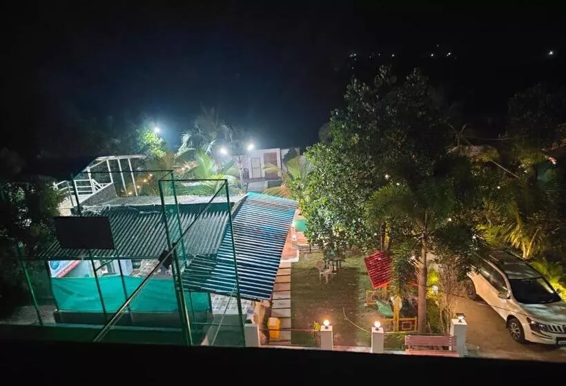 ホテル Dr Bhoir Farm & Resort