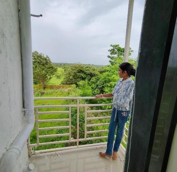 호텔 Dr Bhoir Farm & Resort