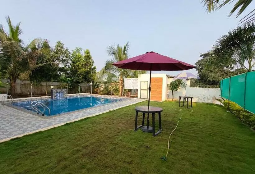 ホテル Dr Bhoir Farm & Resort
