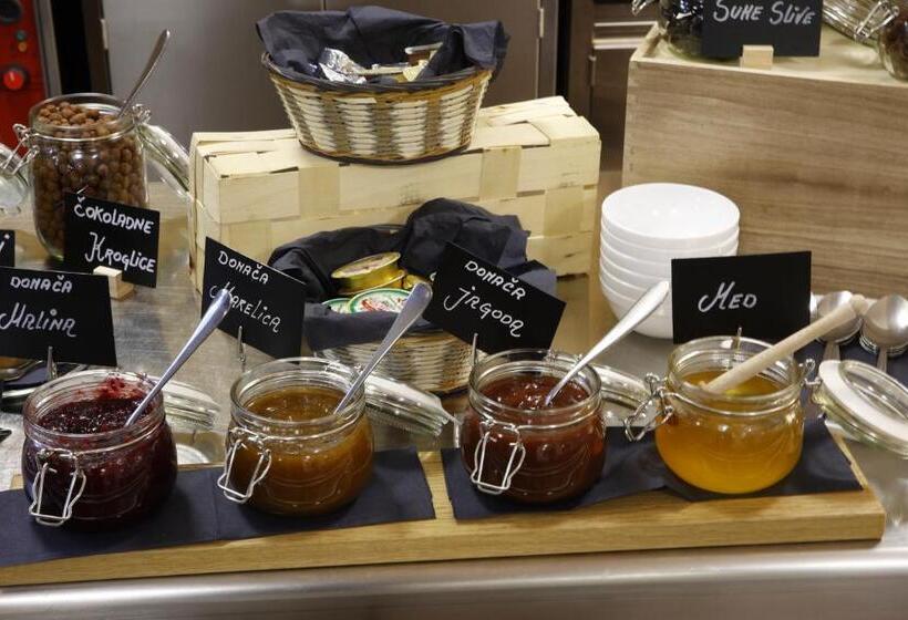 酒店 Floramare Health Resort