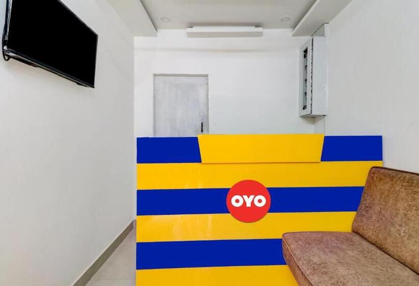 فندق Oyo Sr Grand Lodge