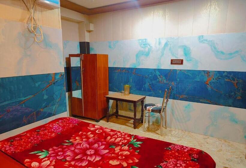 Hotel Raghunandan Near Shree Ram Janambhumi