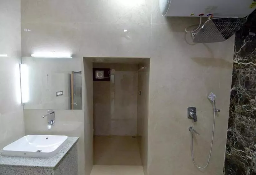 ホテル Rawat Resort