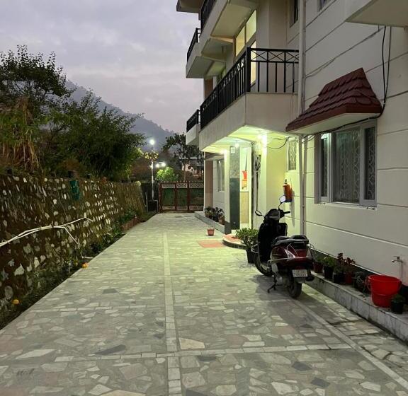 בית מלון כפרי Sunrise By Namastexplorer