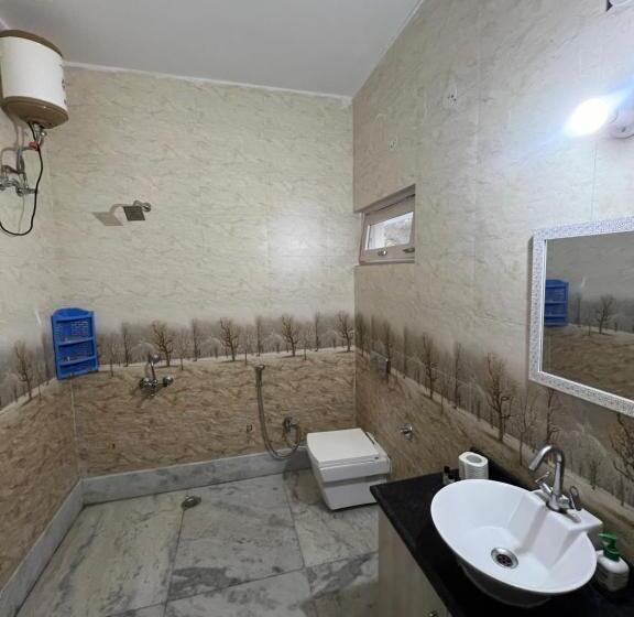 בית מלון כפרי Sunrise By Namastexplorer