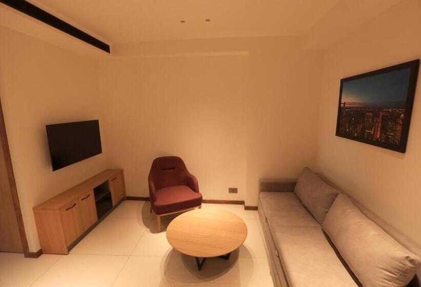 Hotel The World Surat