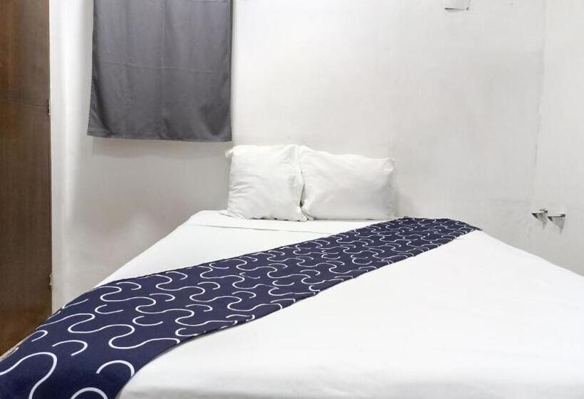 Hotel Tropical Suites