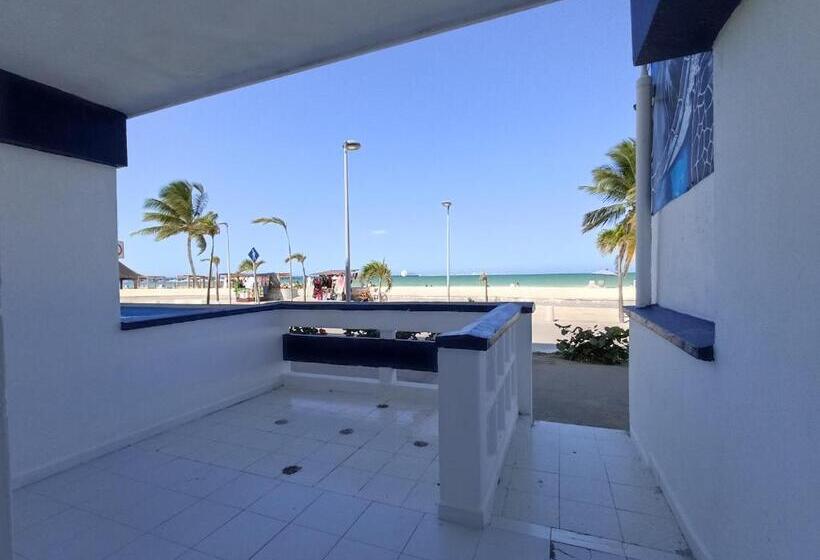 Hotel Tropical Suites