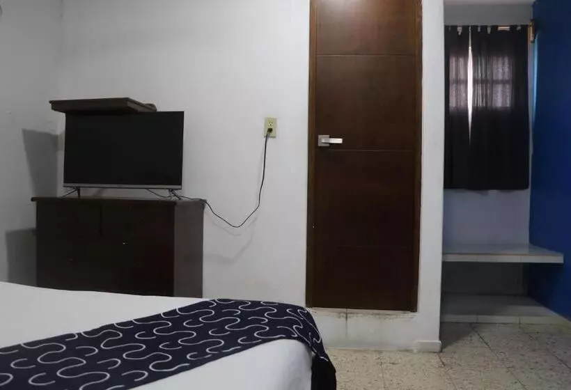 ホテル Tropical Suites