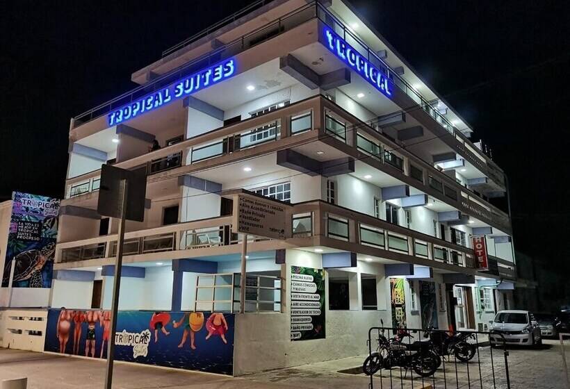 Hotel Tropical Suites