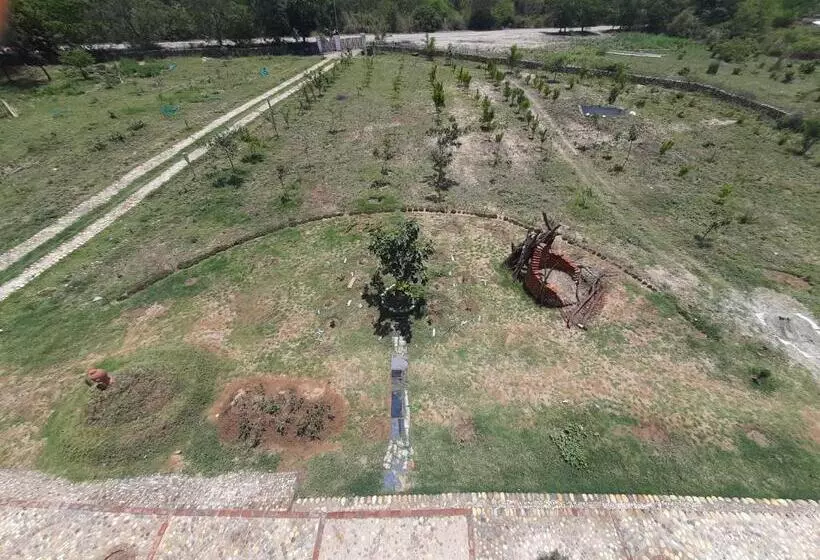 ホテル Vedic Farms
