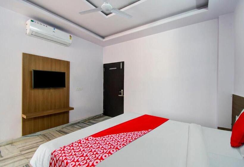 Oyo Hotel Kk Parardise