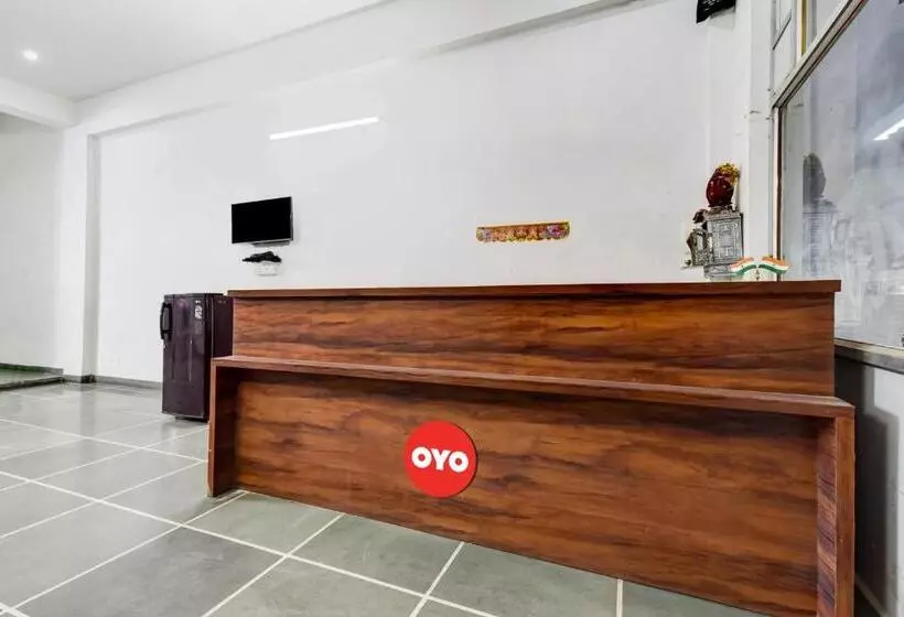 Oyo Hotel Radhe