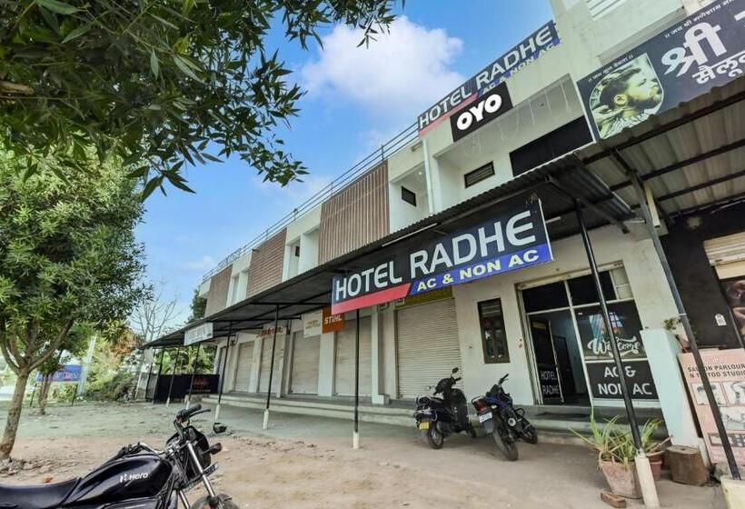 Oyo Hotel Radhe