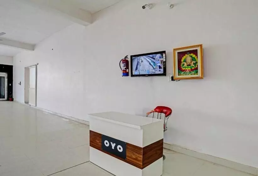 Oyo Hotel Sky Land