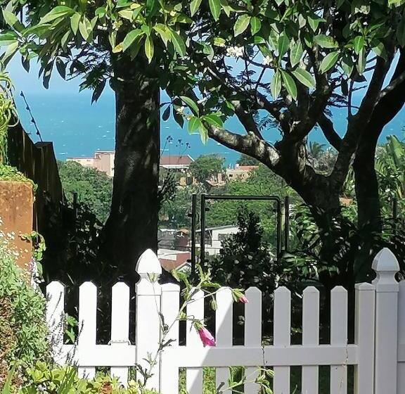 بنسيون Fair Haven Guest Suite Self Catering