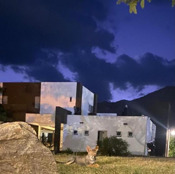 Qhawana Cabañas & Suites