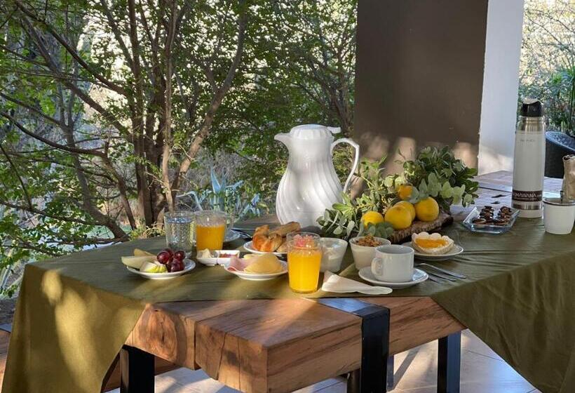 Qhawana Cabañas & Suites