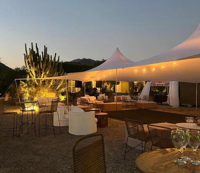 Qhawana Cabañas & Suites