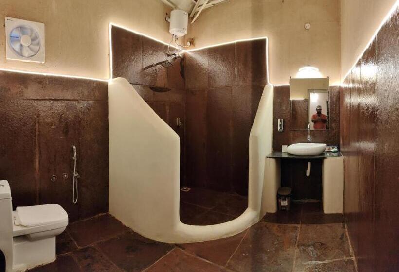 منتجع Bastar Greens Eco Stays