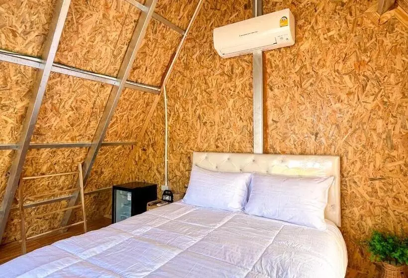 Lomakeskus Ek Ka Nake