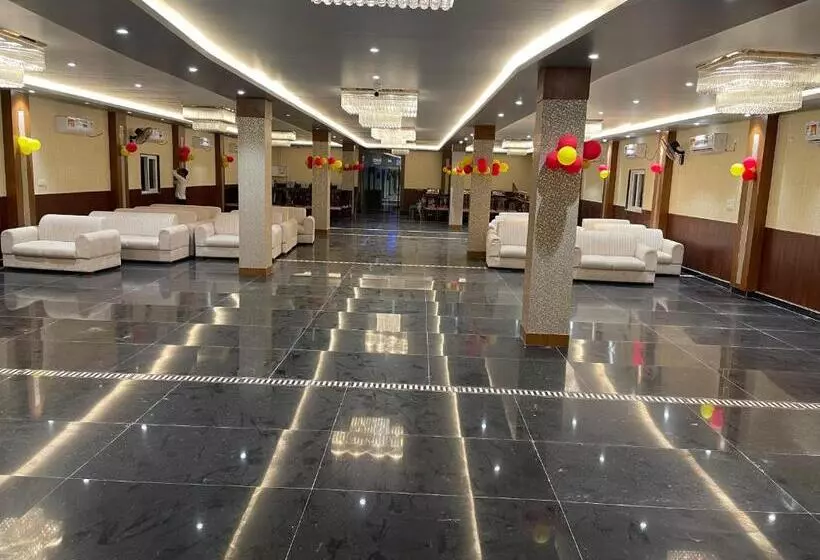 The Skylite Hotel & Banquet