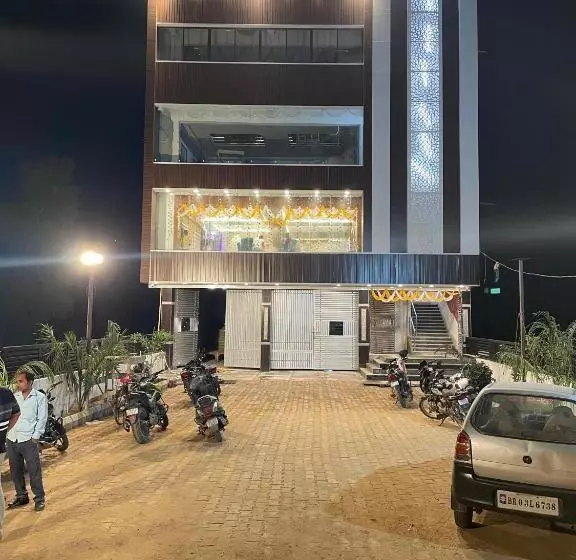 The Skylite Hotel & Banquet