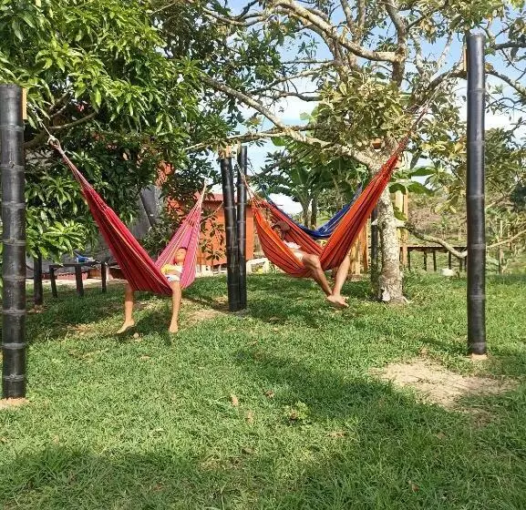 ユースホステル Rancho El Vergel