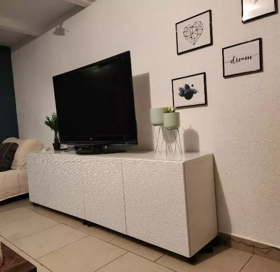 Suite 2 Lits Auberge Du Manala Hôtel 24 24 Proche Basel