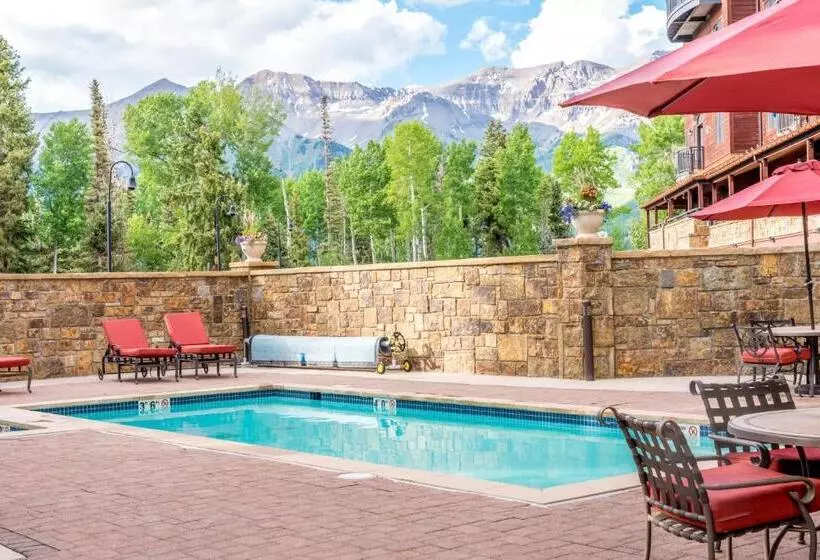 Hotelli Bear Creek Lodge 309c By Alpine Lodging Telluride