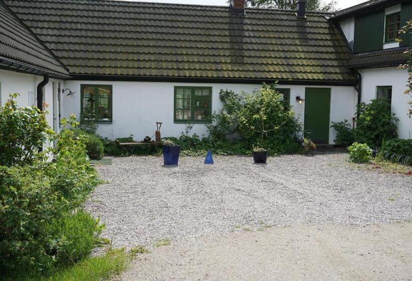 تختخواب و صبحانه Adagio På österlen