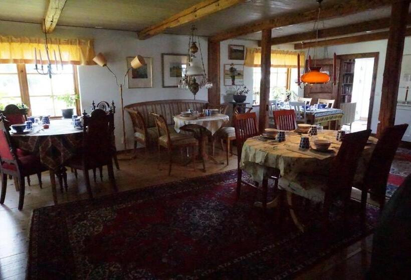 تختخواب و صبحانه Adagio På österlen