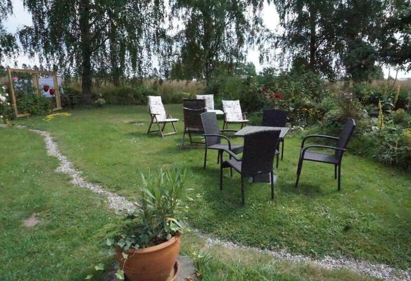 تختخواب و صبحانه Adagio På österlen