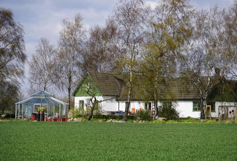 تختخواب و صبحانه Adagio På österlen