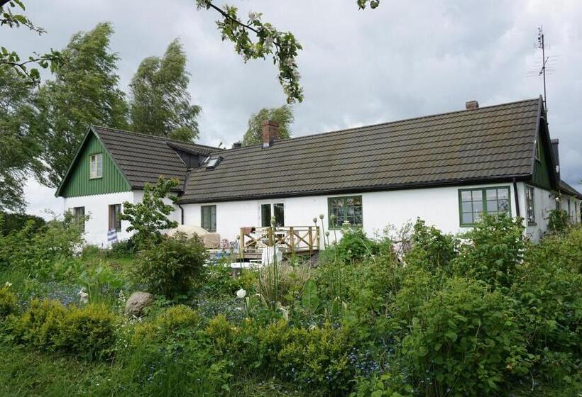 تختخواب و صبحانه Adagio På österlen