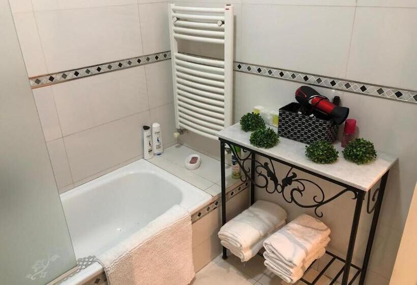 مبيت وإفطار Palacios 1190