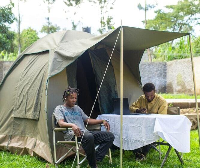 مبيت وإفطار Tanzania Garden Villas   Usa River