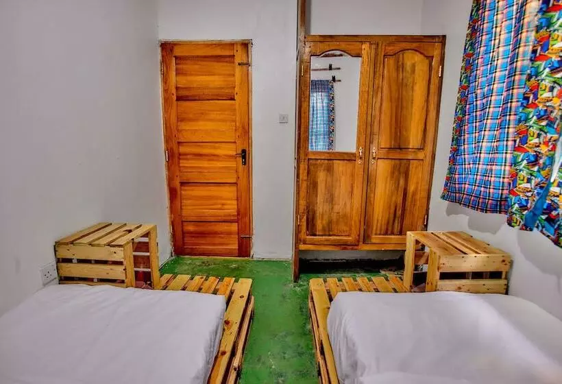 ベッドアンドブレックファースト Tanzania Garden Villas   Usa River