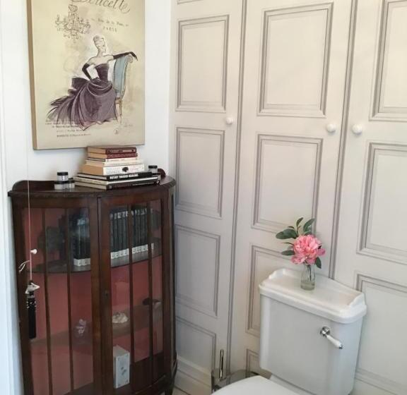 민박 Ten Beacon Hill