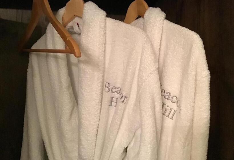 민박 Ten Beacon Hill