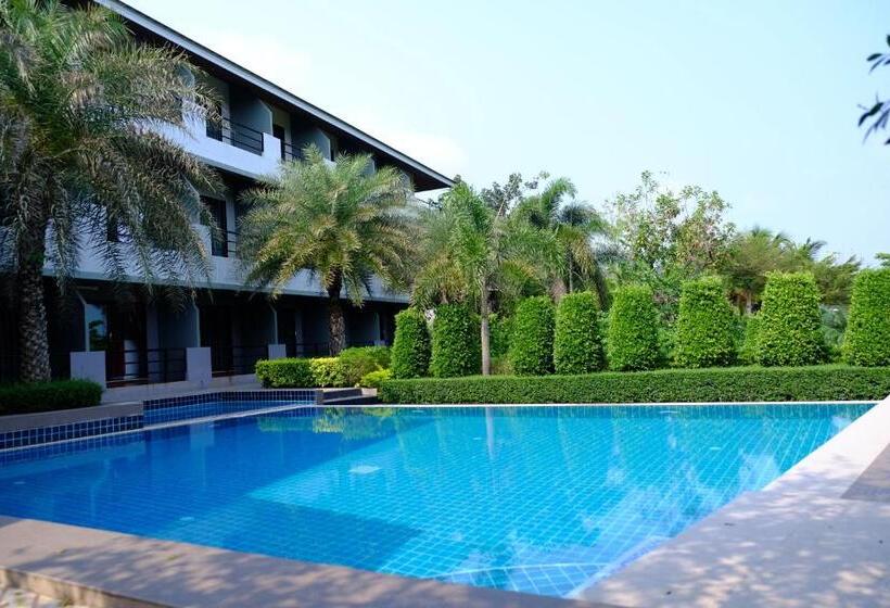 Evergreen Resort Chanthaburi