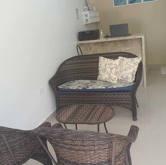 여관 Pousada La Belle