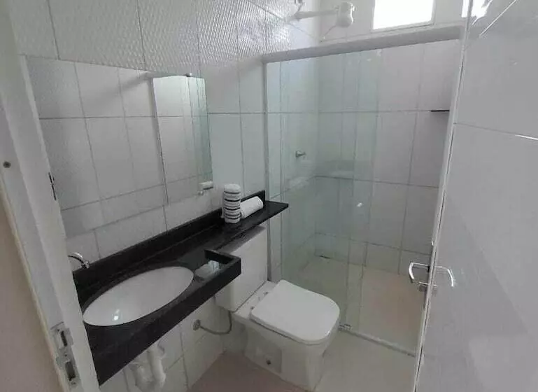 Hostelli Pousada La Belle