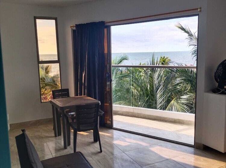 فندق Avadia Del Mar