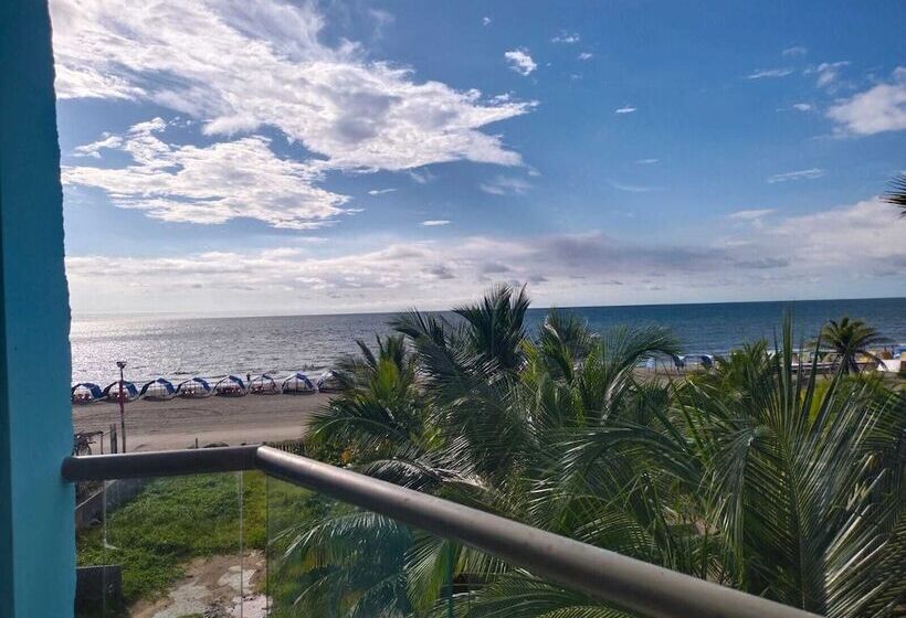 فندق Avadia Del Mar