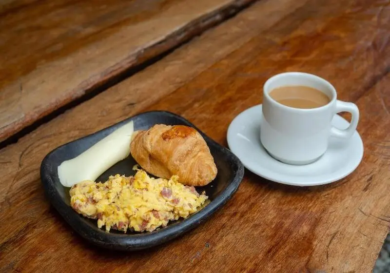 ホテル Ayenda Flora Jaguar