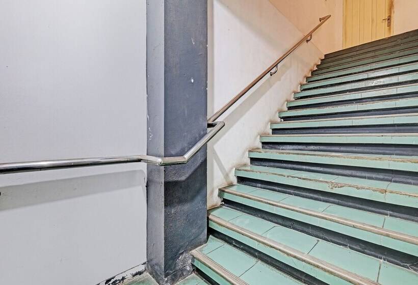 Hotelli Collection O 92864 Mitra Residence