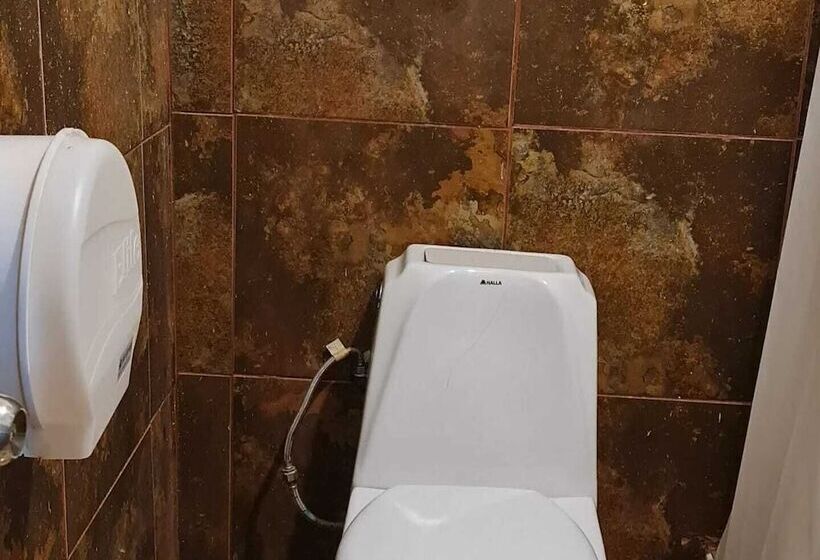 Hotel Hostal Rancho Checar